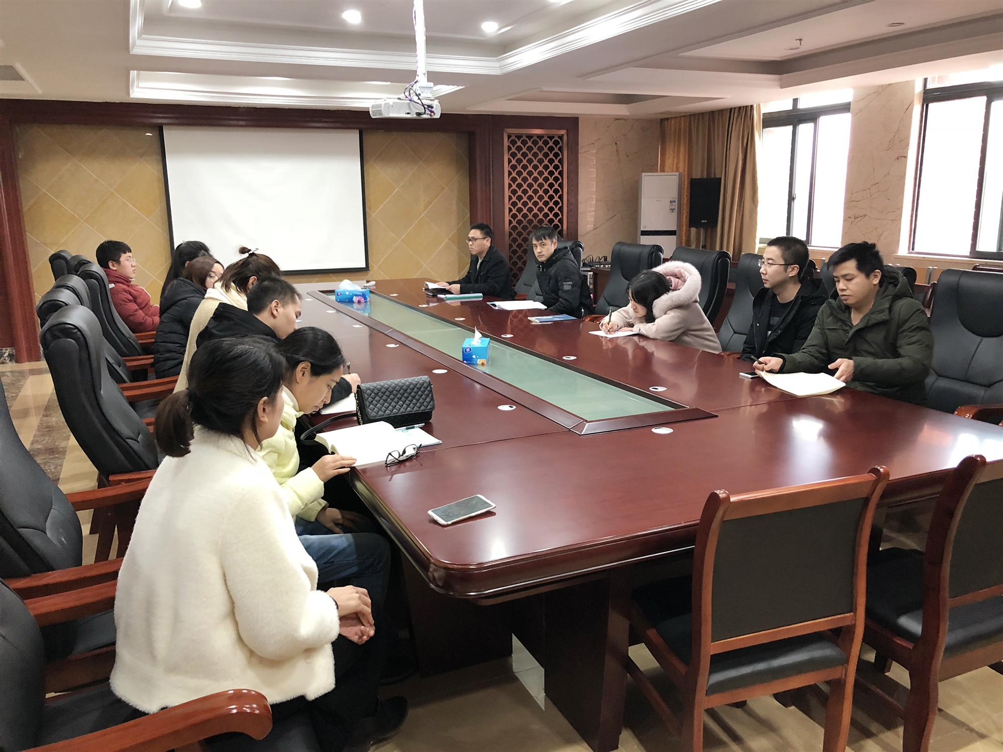 微信图片_20181122083528_副本.jpg