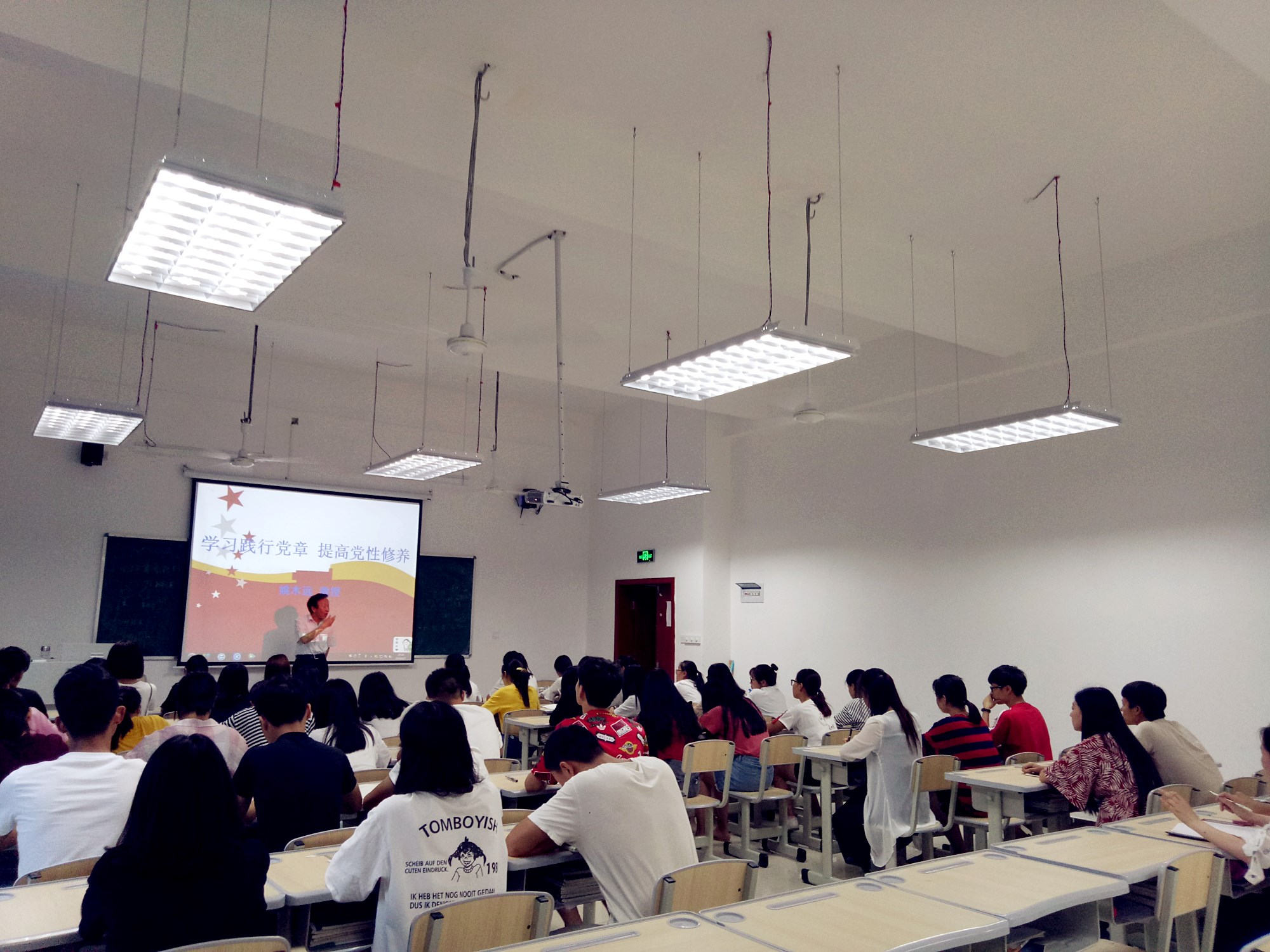 TIM图片20180608084908_副本.jpg