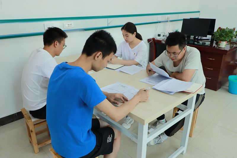 马克思主义学院党支部.jpg
