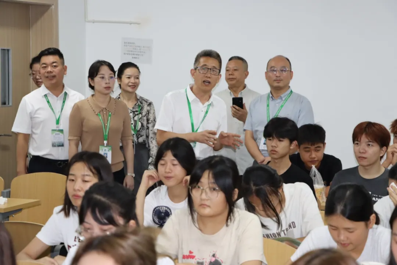 https://www.cqzhxy.cn/SITE_ATTACHE/www_cqzhxy_cn/2024-09-11/upload/image/20240911/1726039204655004588.png