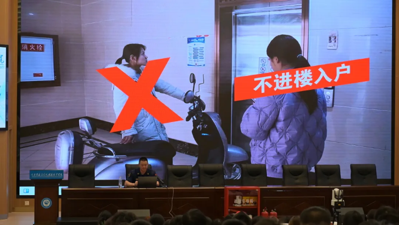 https://www.cqzhxy.cn/SITE_ATTACHE/www_cqzhxy_cn/2024-08-29/upload/image/20240829/1724889884617090109.png
