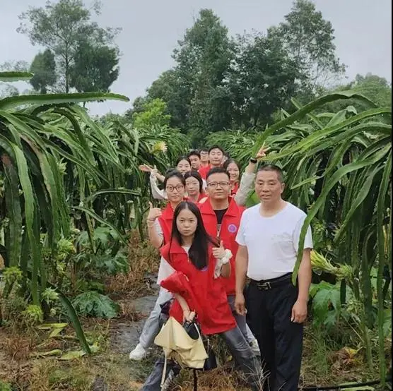 https://www.cqzhxy.cn/SITE_ATTACHE/www_cqzhxy_cn/2024-08-28/upload/image/20240828/1724804679196035403.png
