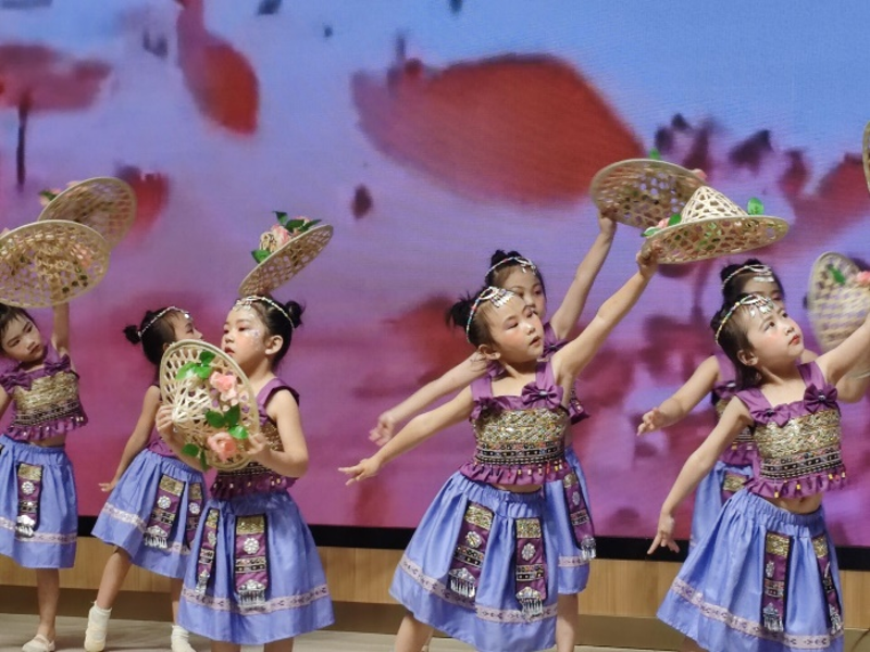 https://www.cqzhxy.cn/SITE_ATTACHE/www_cqzhxy_cn/2024-06-20/upload/image/20240620/1718875138640064924.png