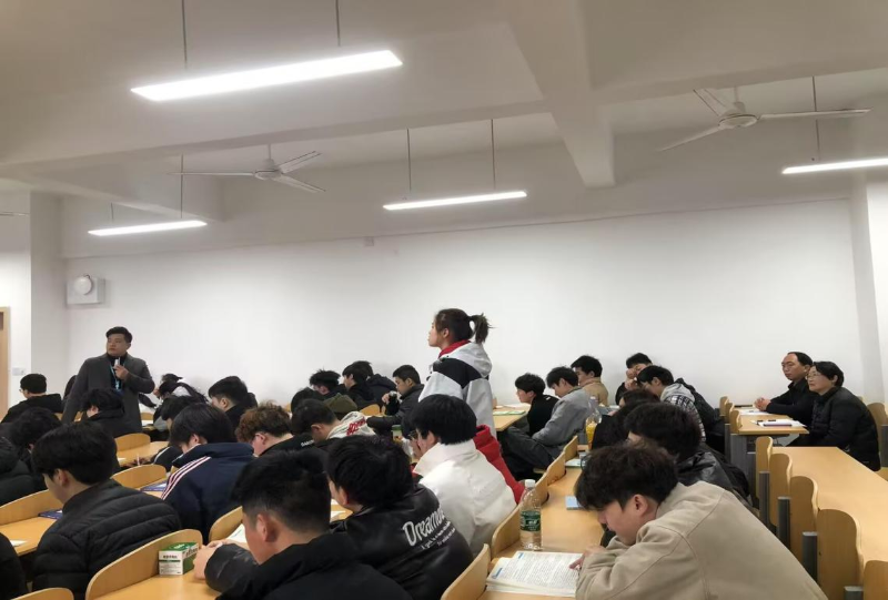 ˵: https://jcjyx.cqzhxy.cn/SITE_ATTACHE/jcjyx_cqzhxy_cn/2025-03-07/upload/image/20250307/1741333440685080374.png