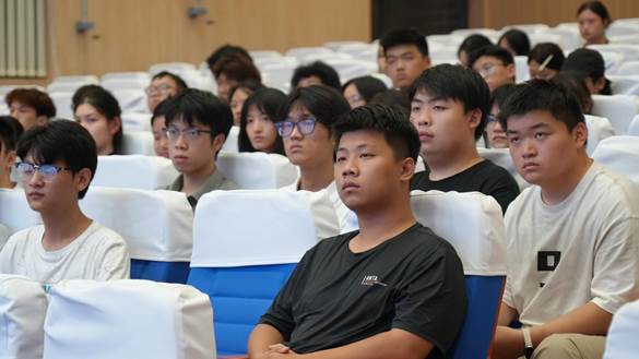 b6d3cec6d27bd91efee8bf6daaa840f2